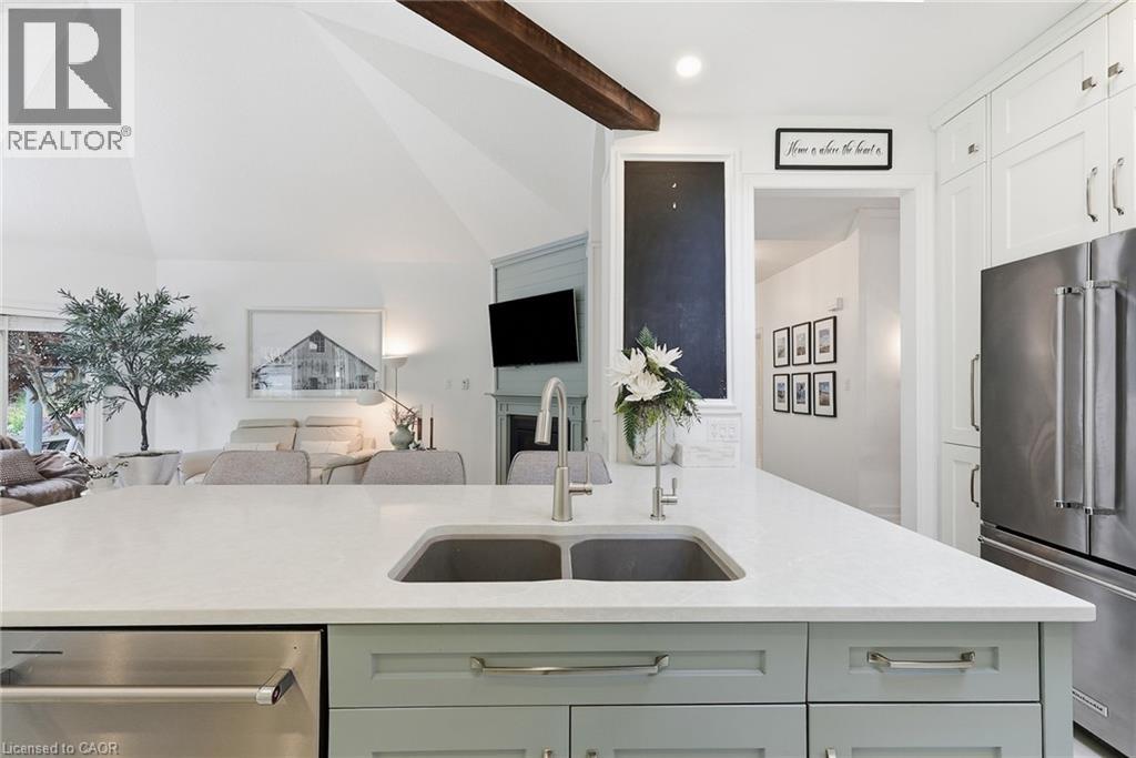 15 Everwood Run Property Photo 11