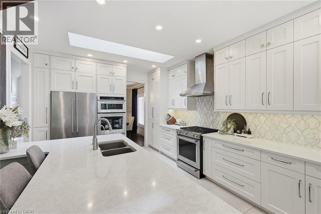 15 Everwood Run Property Photo 13
