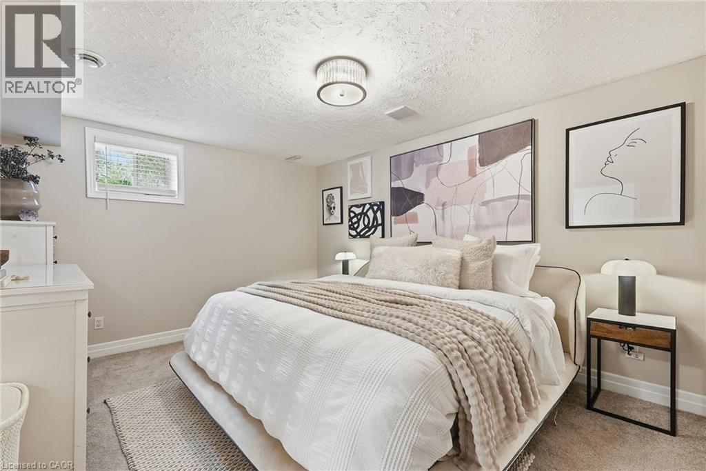 15 Everwood Run Property Photo 32