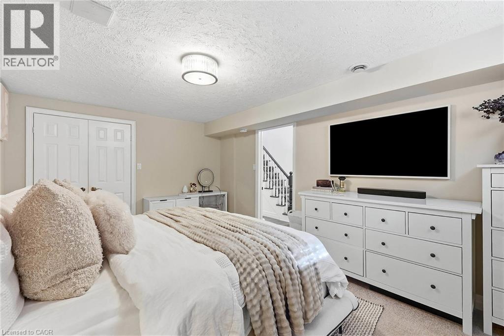 15 Everwood Run Property Photo 33
