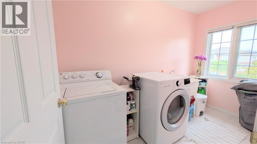 68 Benjamin Drive Property Photo 28