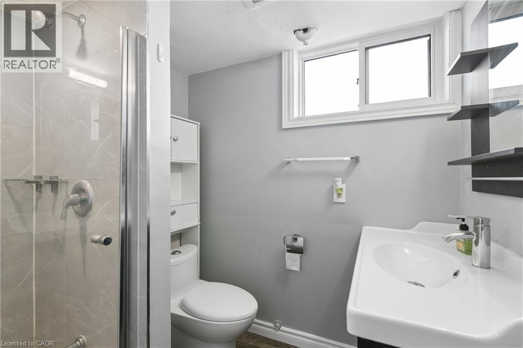 74 Helene Crescent Property Photo 16