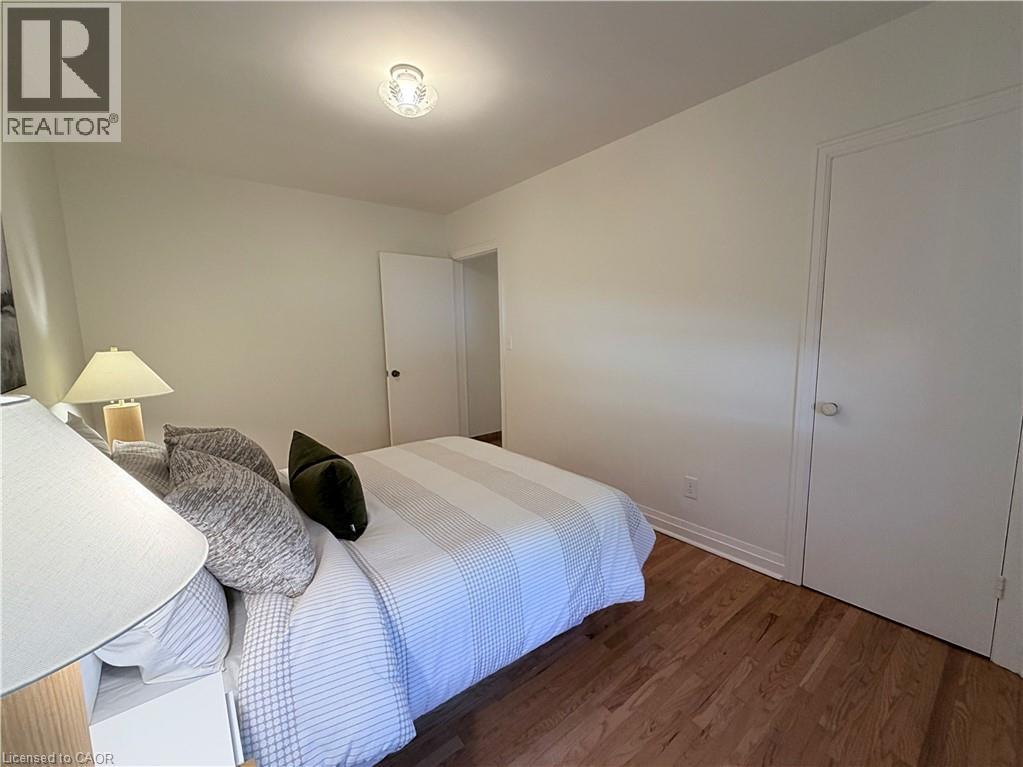184 East 35th Street Property Photo 14