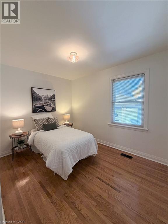 184 East 35th Street Property Photo 15