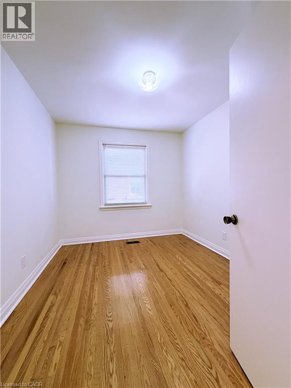 184 East 35th Street Property Photo 18