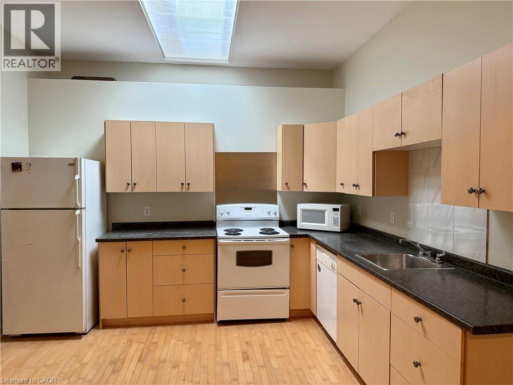 234 W Main Street Unit# 3 Property Photo 5