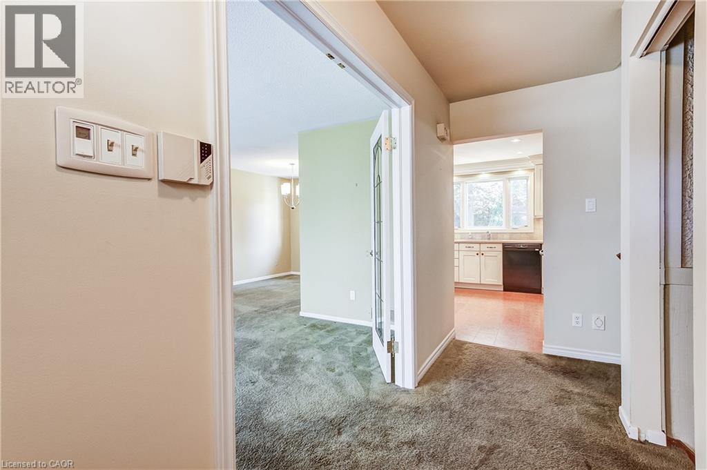 1360 Majestic Drive Property Photo 4