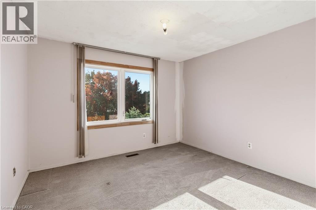 3097 Autumn Hill Crescent Property Photo 14