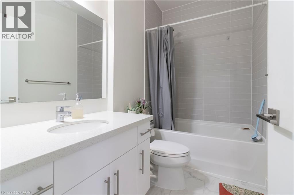 690 King Street W Unit# 519 Property Photo 15