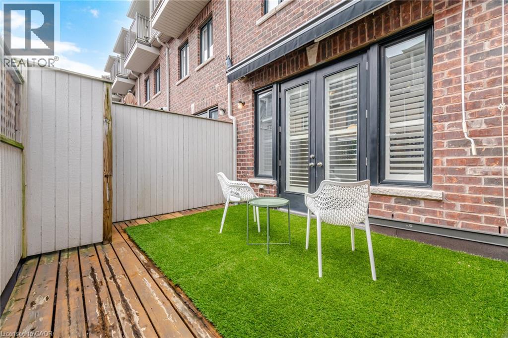 1860 Burnhamthorpe Road E Property Photo 12