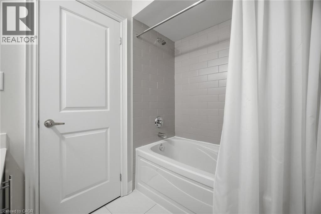 1860 Burnhamthorpe Road E Property Photo 22