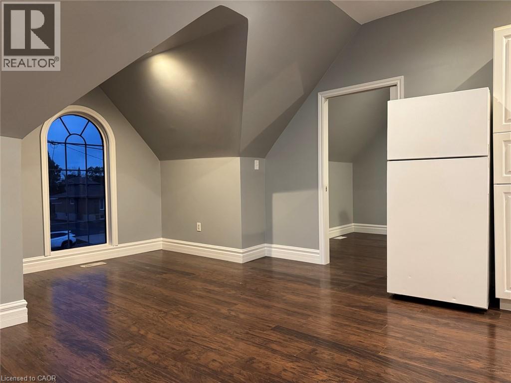 166 Cedardale Avenue Unit# A Property Photo 2