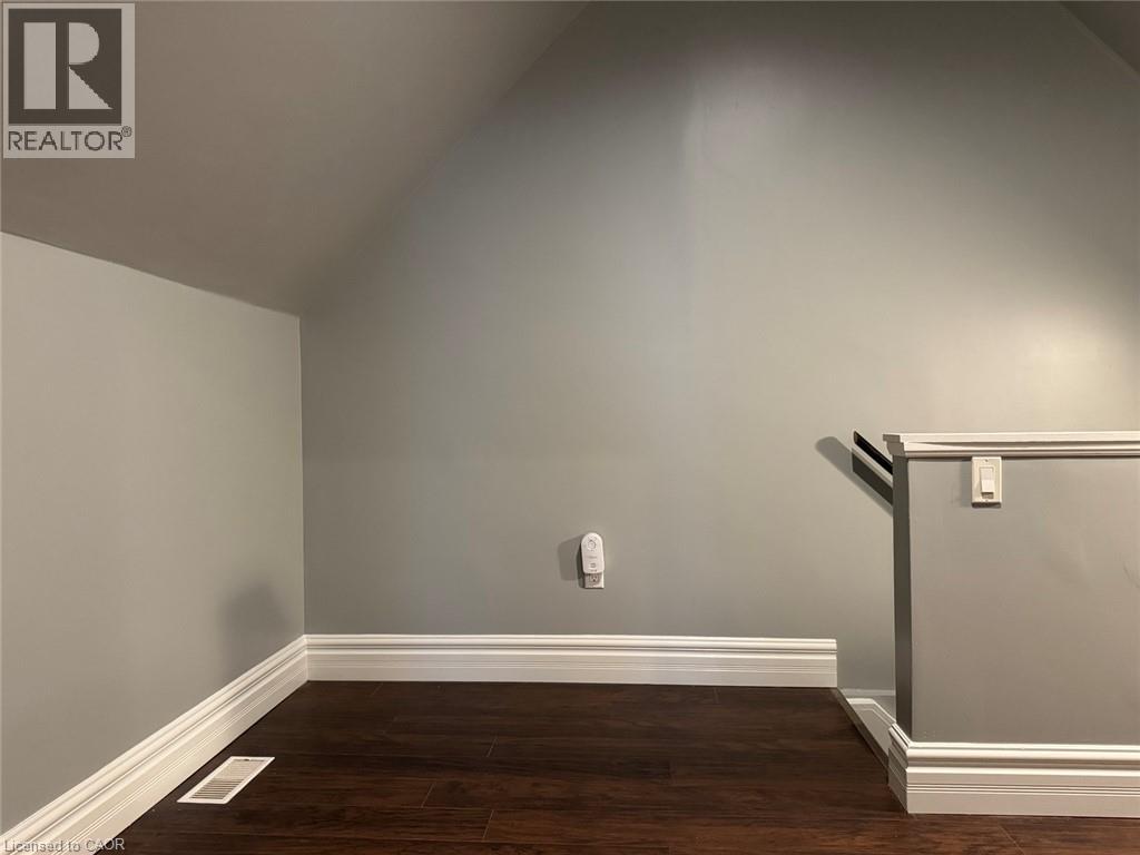 166 Cedardale Avenue Unit# A Property Photo 14