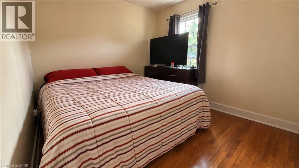 12 Roseland Avenue Property Photo 13