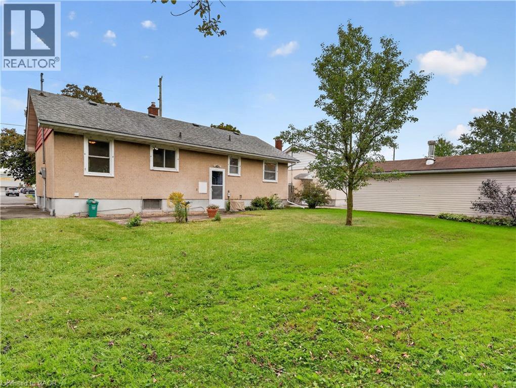 94 Jacobson Avenue Property Photo 27