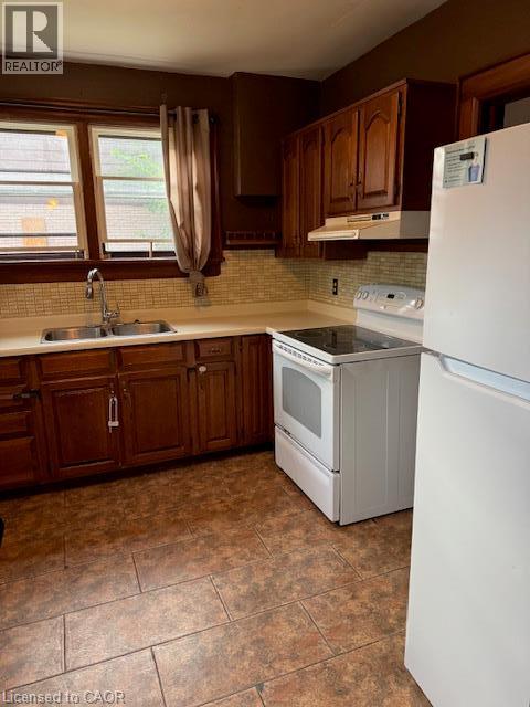255 Main Street Property Photo 14