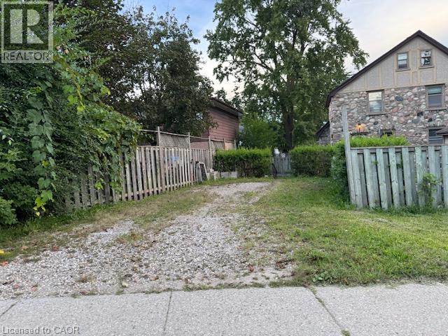 255 Main Street Property Photo 22