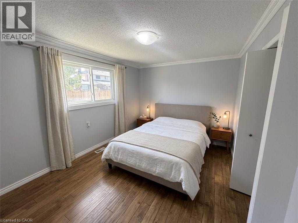 37 Elora Drive Property Photo 4