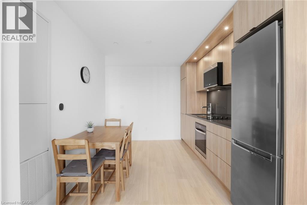 60 Central Park Roadway Unit# 2010 Property Photo 7