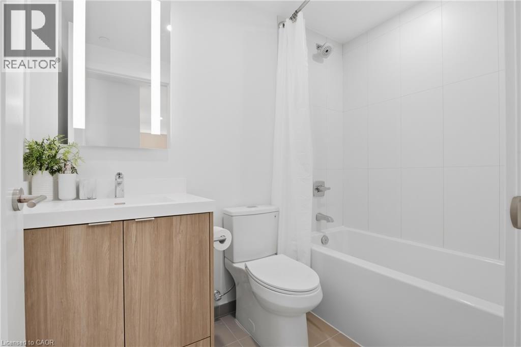 60 Central Park Roadway Unit# 2010 Property Photo 18