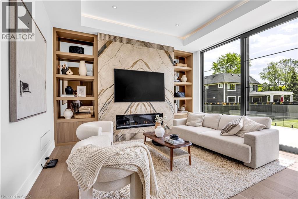 152 Third Line Property Photo 17