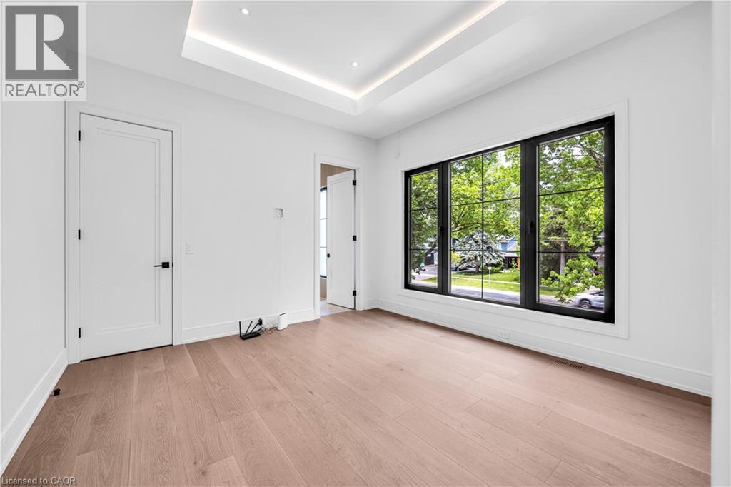 152 Third Line Property Photo 29