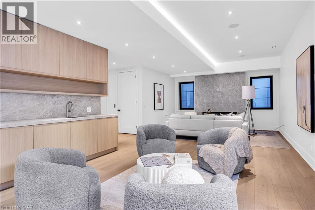 152 Third Line Property Photo 36
