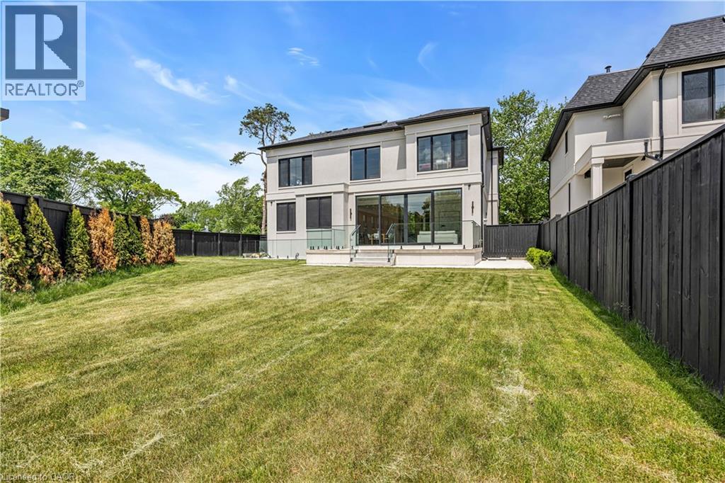 152 Third Line Property Photo 44