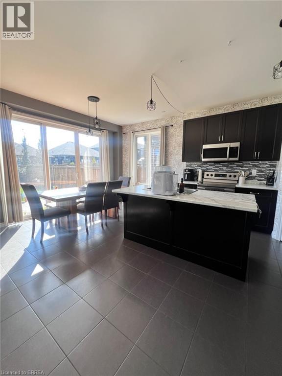 21 Vic Chambers Place Property Photo 8