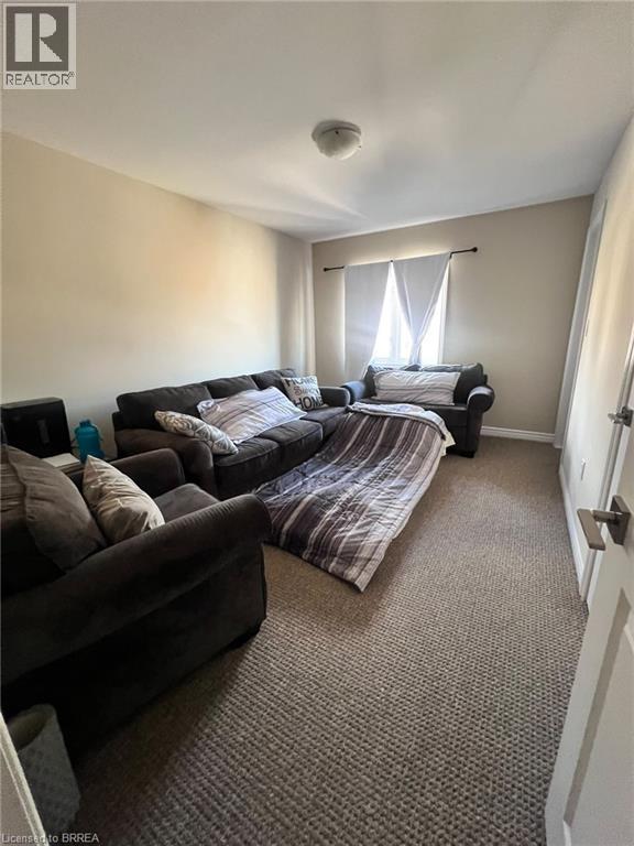 21 Vic Chambers Place Property Photo 17