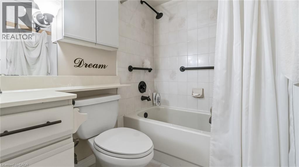 8 Village Green Boulevard Unit# 510 Property Photo 24