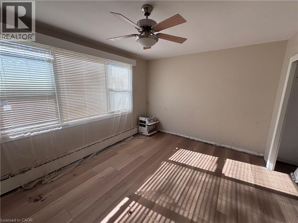 2054 Courtland Drive Unit# 404 Property Photo 5
