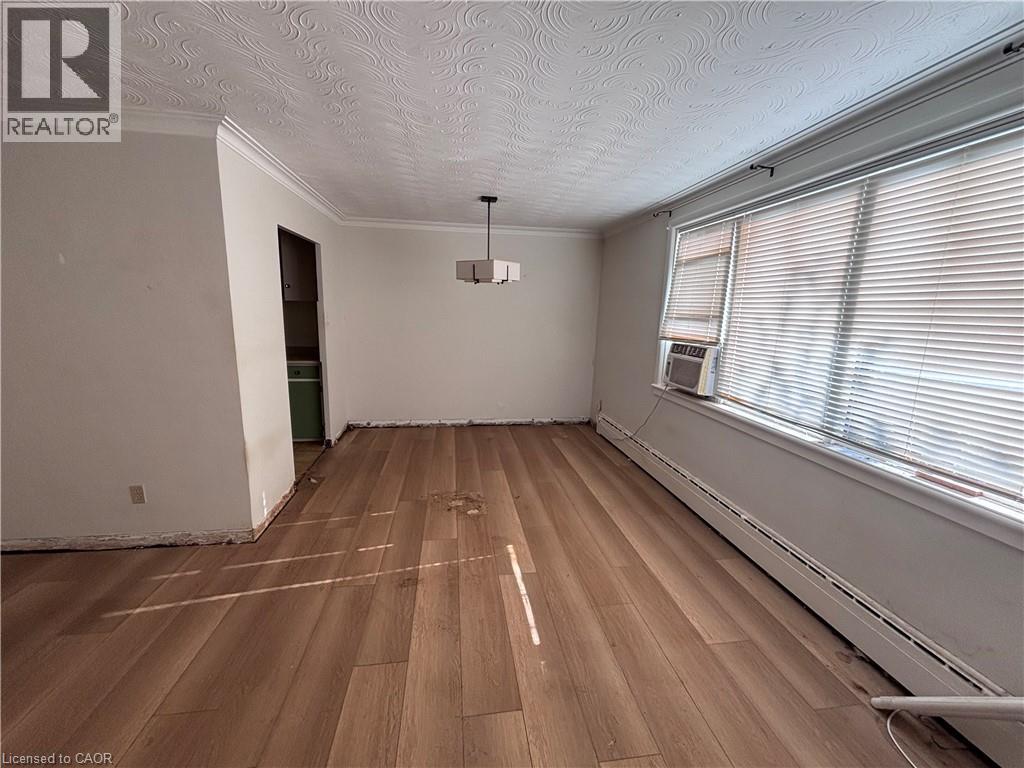 2054 Courtland Drive Unit# 404 Property Photo 8