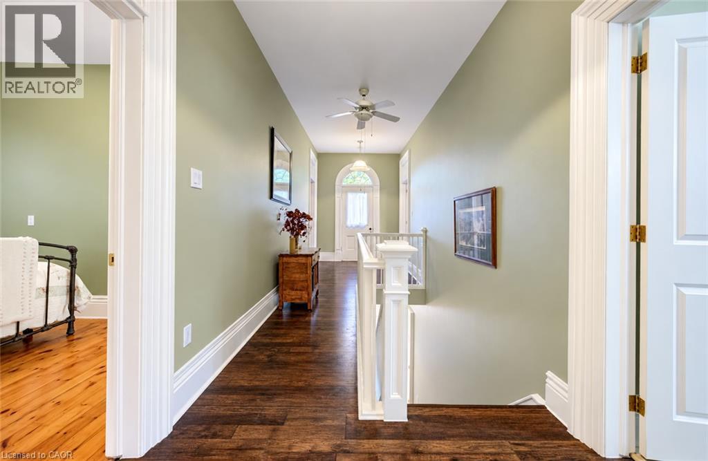 119 John Street W Property Photo 26