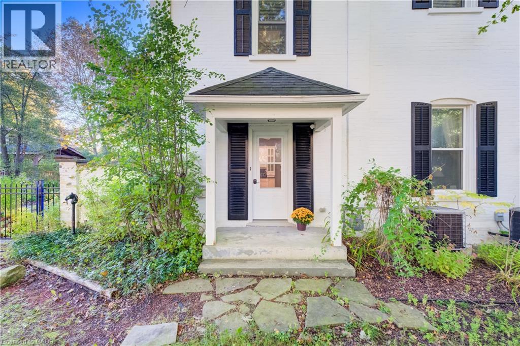 119 John Street W Property Photo 42