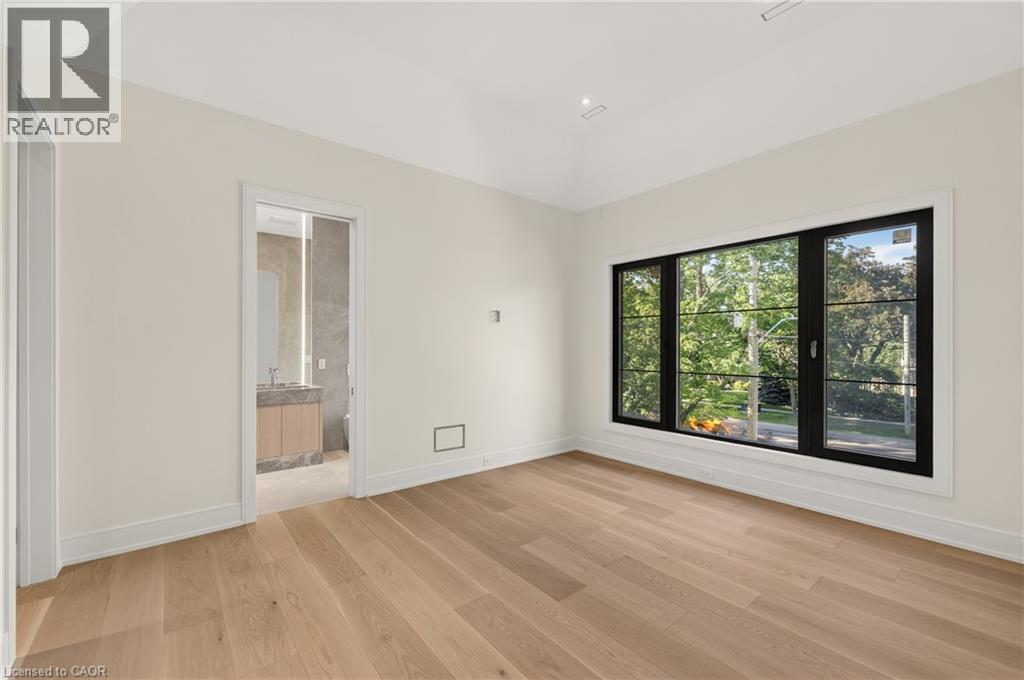 146 Third Line Property Photo 31