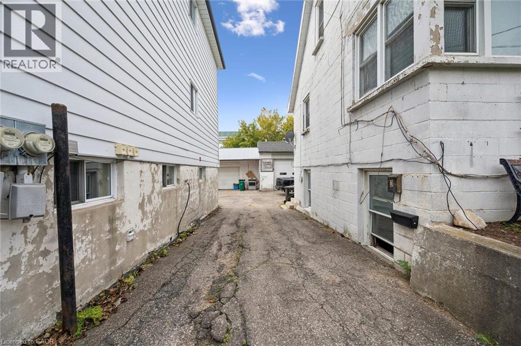 34 Jaffray Street Property Photo 5