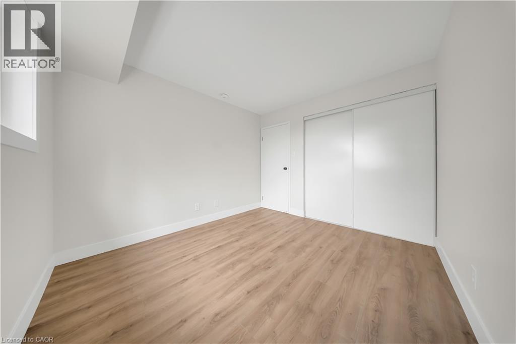 3085 Kingsway Drive Unit# 21 Property Photo 2