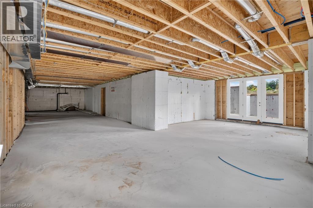 1 Meadowlark Way Property Photo 33