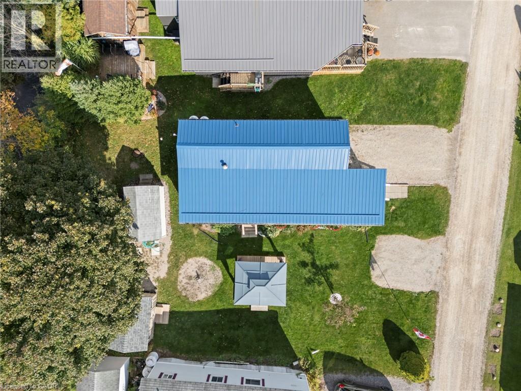 495856 10th Line Unit# 60 Property Photo 5