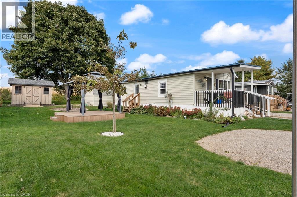 495856 10th Line Unit# 60 Property Photo 9