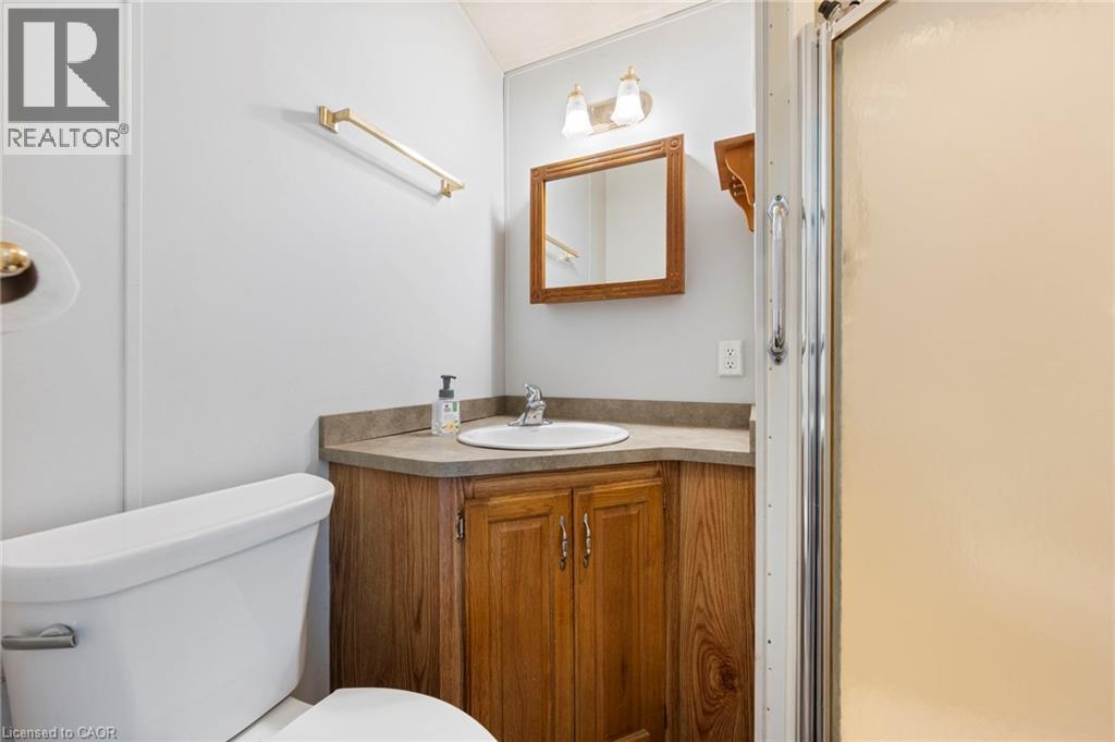 495856 10th Line Unit# 60 Property Photo 19