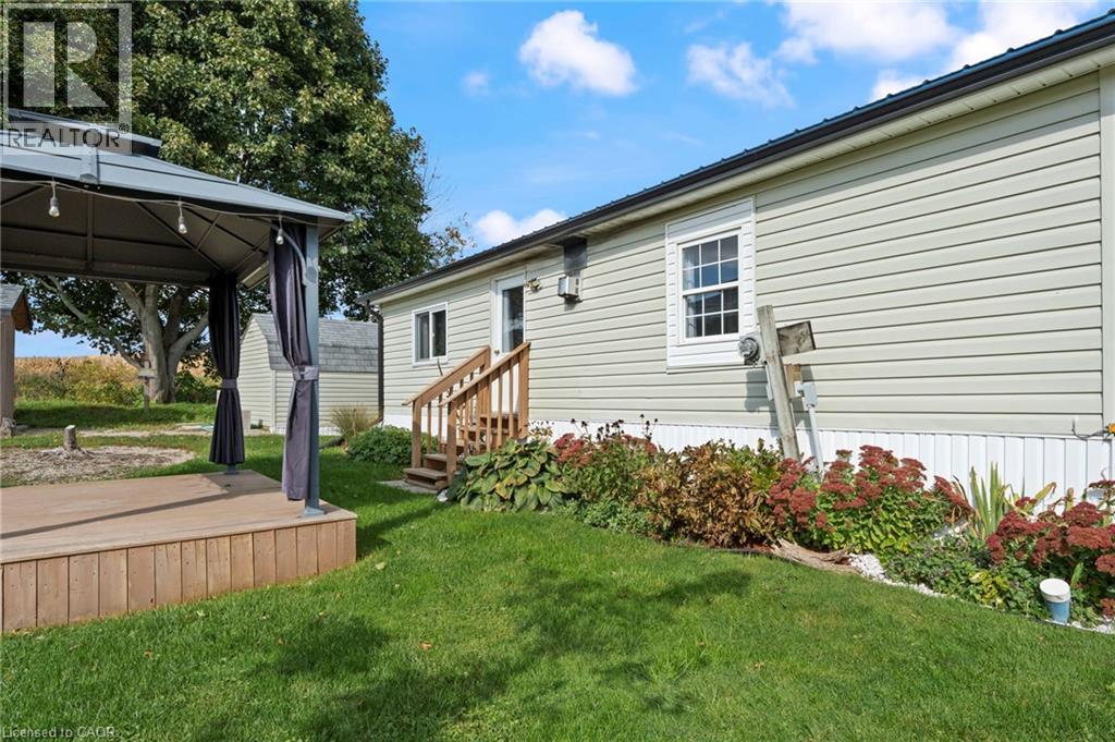 495856 10th Line Unit# 60 Property Photo 25