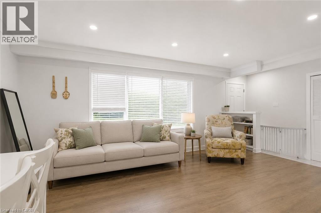 6562 Glengate Street Unit# Upper Property Photo 7