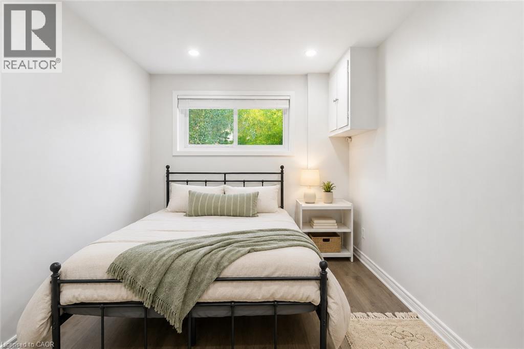 6562 Glengate Street Unit# Upper Property Photo 16