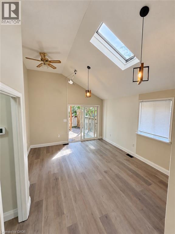 48 York Road Unit# Second Floor Property Photo 2