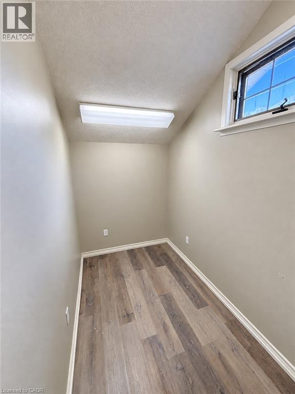 48 York Road Unit# Second Floor Property Photo 7
