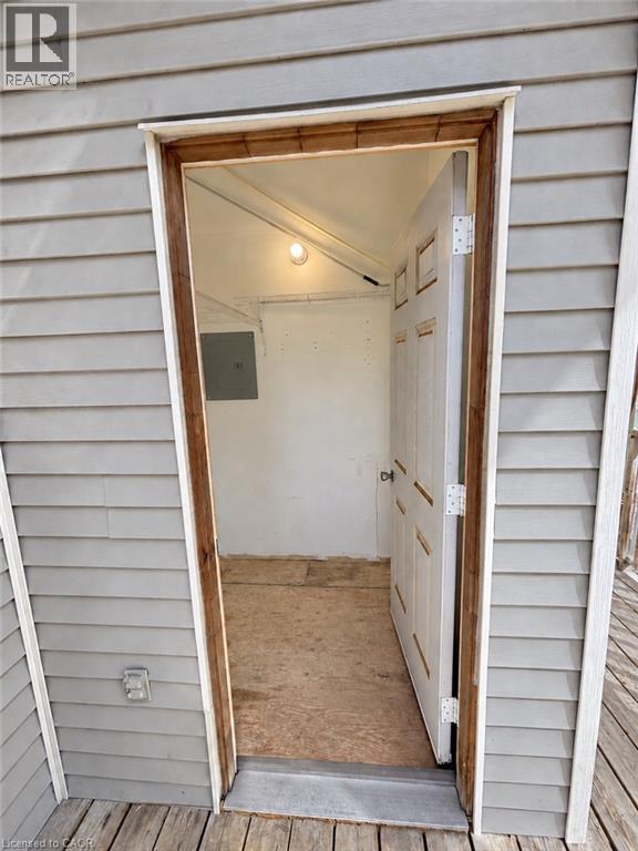 48 York Road Unit# Second Floor Property Photo 13