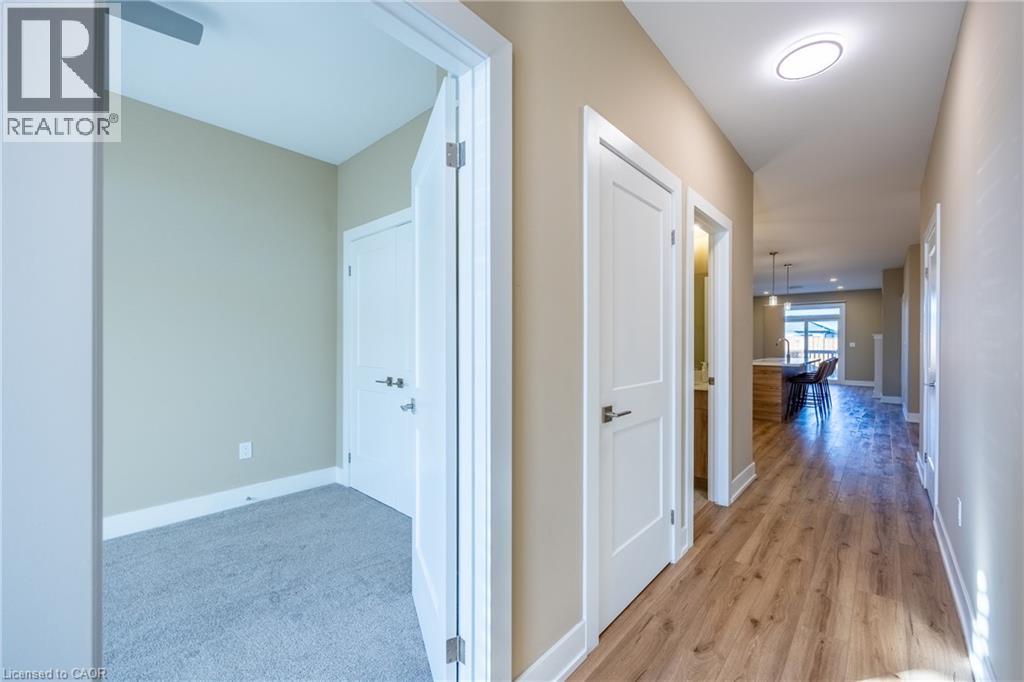 248 Lafayette Street E Property Photo 6