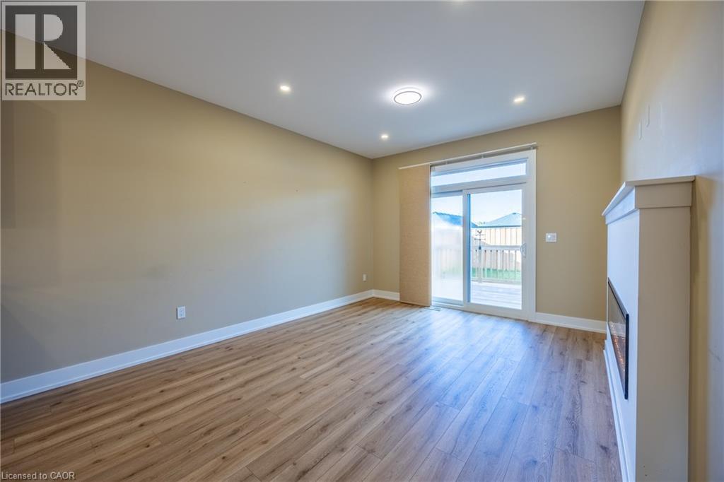 248 Lafayette Street E Property Photo 13